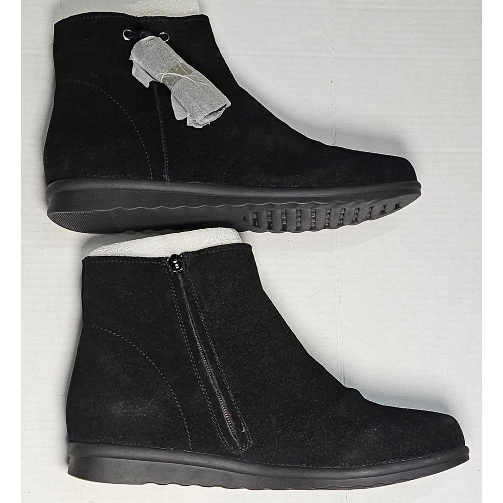 Vaneli Sport Dommie Black Suede Ankle Boots Side Zip Low Wedge Booties Women 12M - Picture 3 of 12